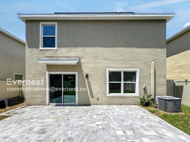 Building Photo - 16852 Trite Bend St