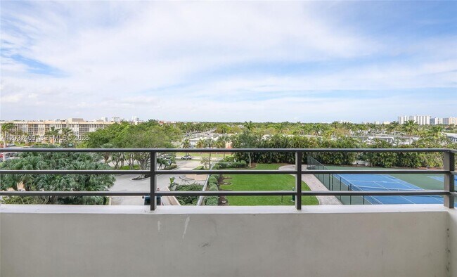 Building Photo - 600 Three Islands Boulevard