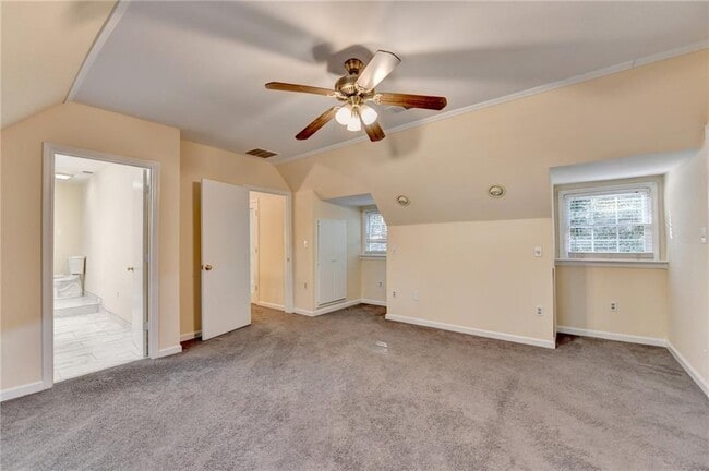 Building Photo - 4597 Briarcliff Rd NE