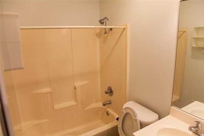 Building Photo - 5300 Indio Cove