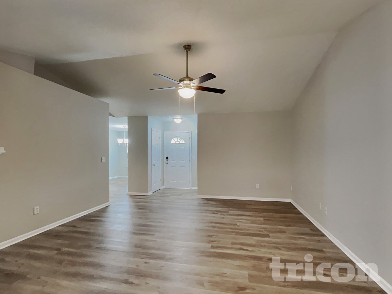 Building Photo - 110 Kingscreek Dr