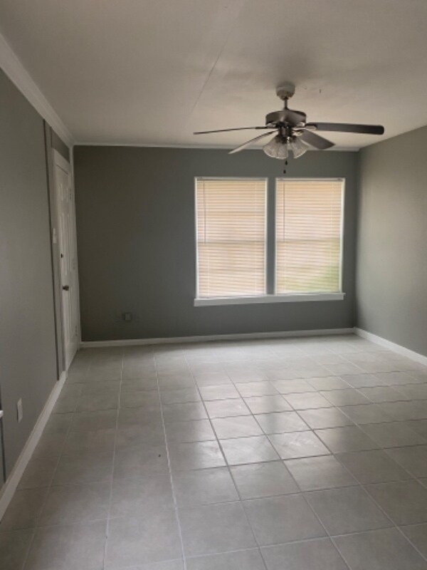 Building Photo - 146 Bernice Dr