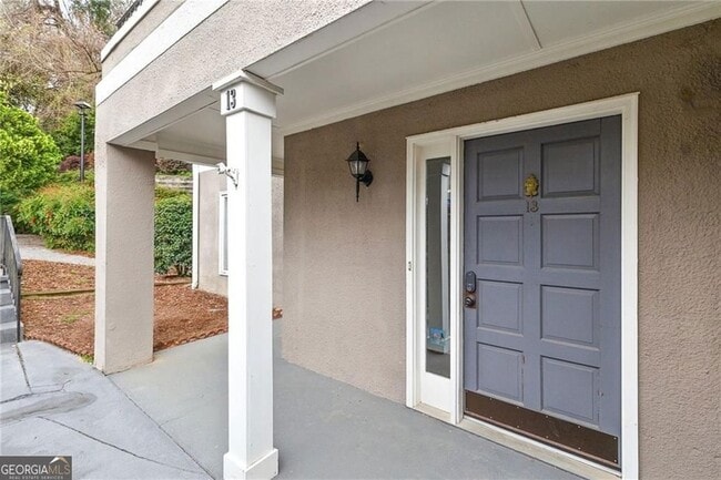 Building Photo - 13 Normandy Ct