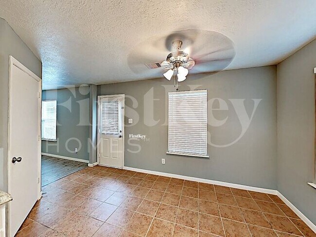 Building Photo - 2603 Cypress Island Dr