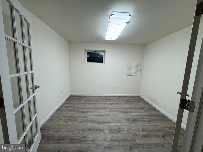 Building Photo - 10676 Muirfield Dr