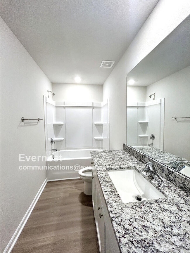 Building Photo - 2164 Willow Gln Dr