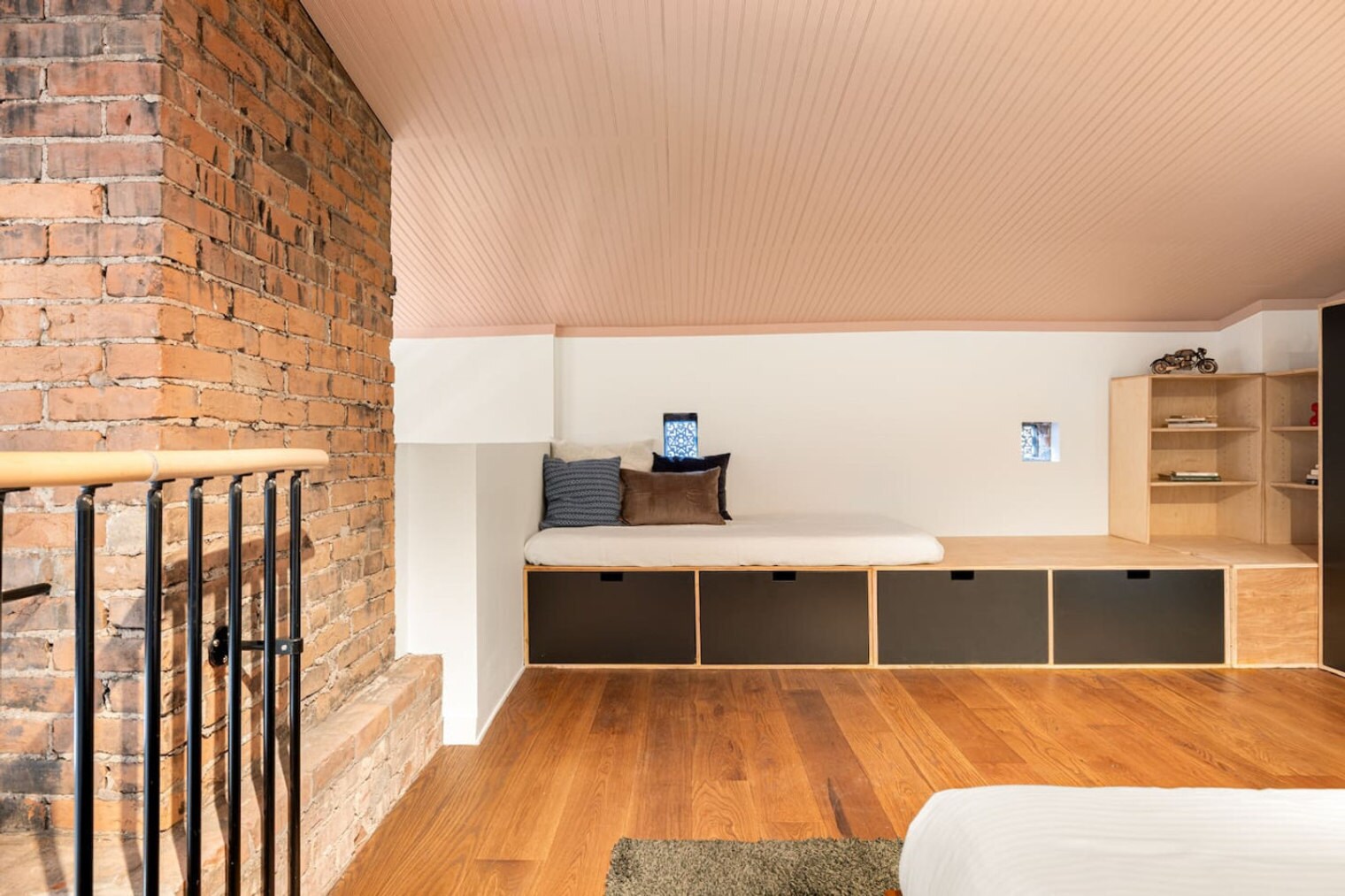 Building Photo - 1510 Race St