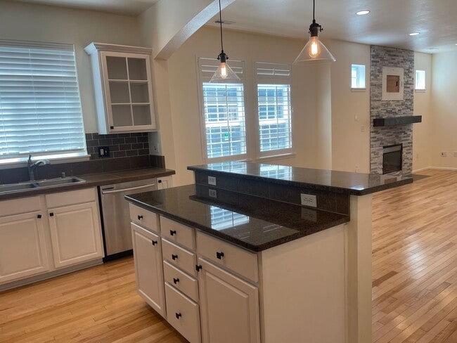 Building Photo - Well maintained 3bd Issaquah Highlands Tow...