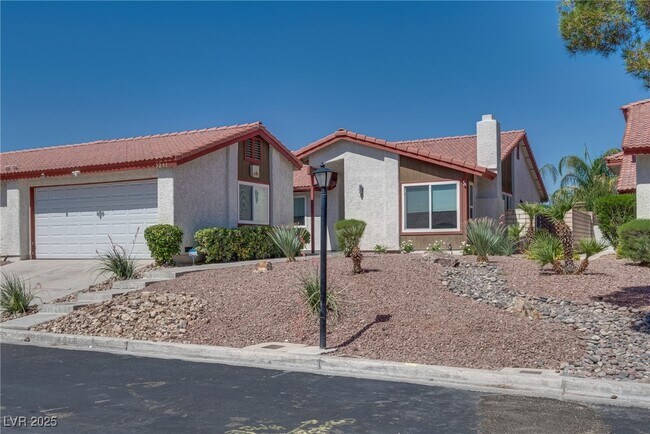 Primary Photo - 5231 Dickens Dr