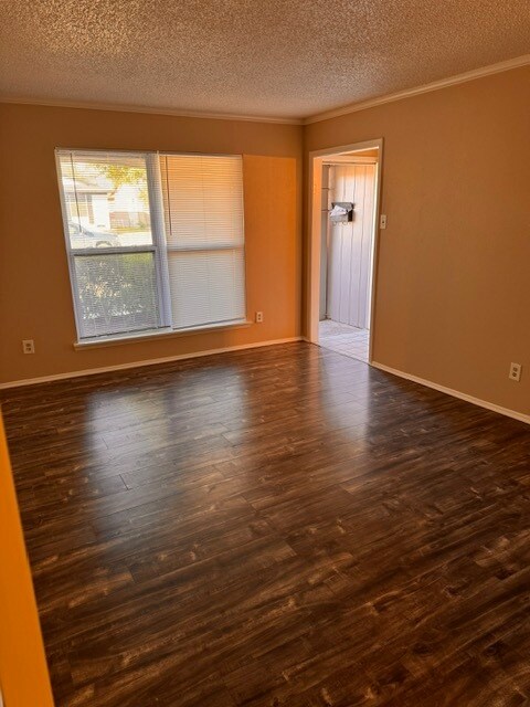 Building Photo - 3514 Summit Ln