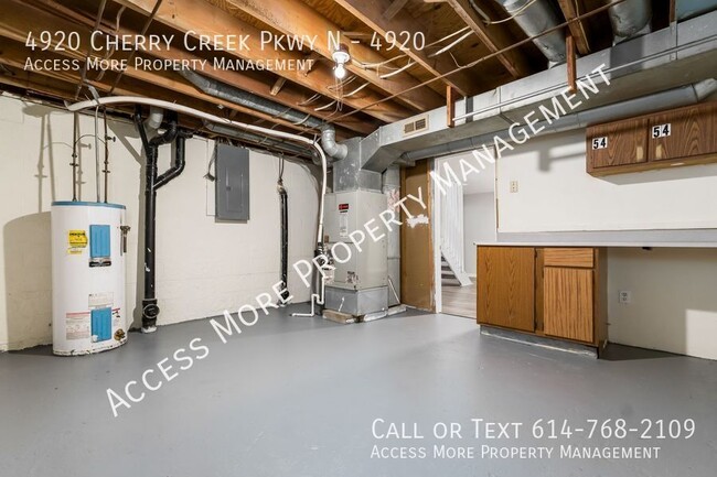 Building Photo - AWESOME 2 BED DUPLEX WITH BASEMENT - SOUTH...