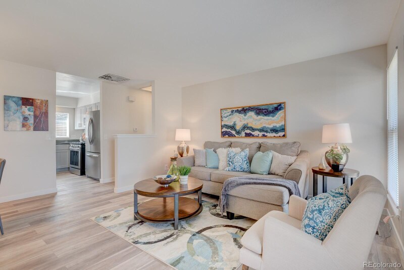 Building Photo - 2065 S Ivory St