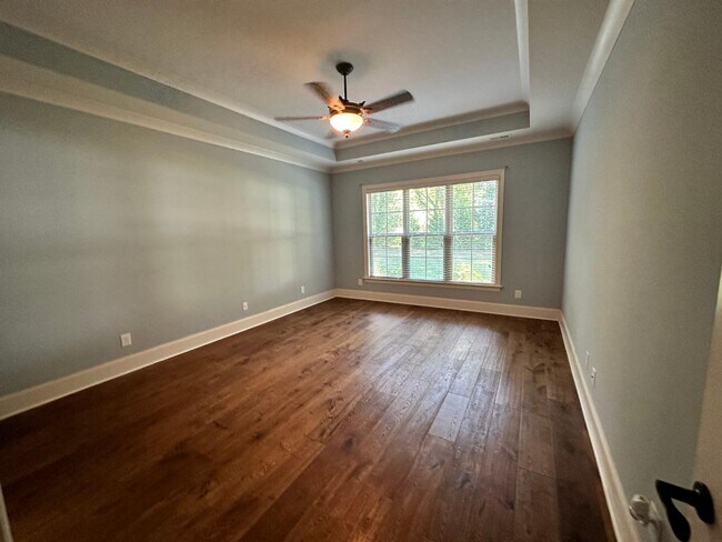 Building Photo - 8643 Amandine Way