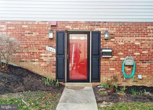 Building Photo - 7640 N Arbory Way