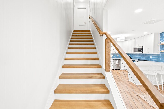 Building Photo - 13920 SE 124th St