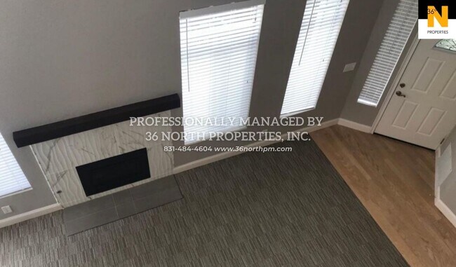 Building Photo - Las Palmas Home For Rent