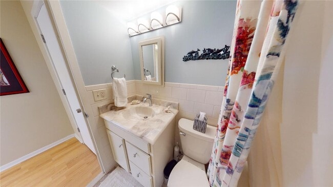 Building Photo - 1400 East Ave