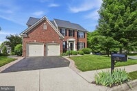 Building Photo - 753 Bonnie Ridge Dr NE