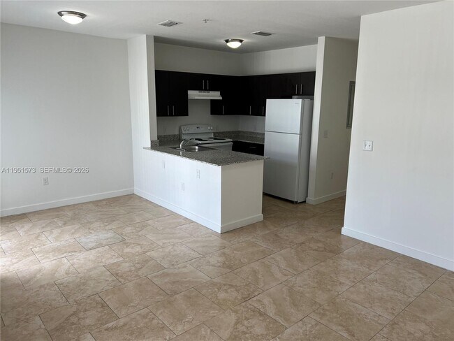 Building Photo - 7941 W 2nd Ct