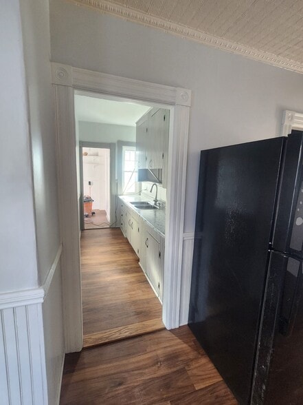 Building Photo - 135 Myrtle St