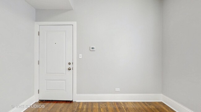 Building Photo - 2626 E 78th St