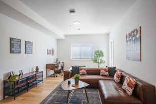 Interior Photo - The Arvon