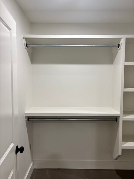 6x12 walk in closet - 726 Bancroft Way