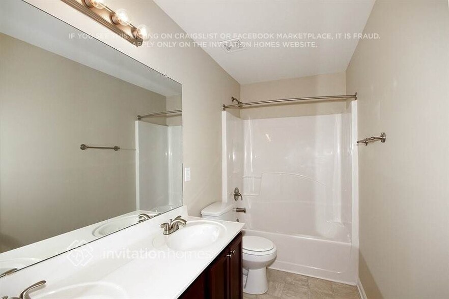 Building Photo - 5215 Cactus Cove Ln