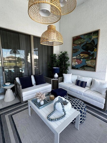 Building Photo - 10778 Citron Oaks Dr