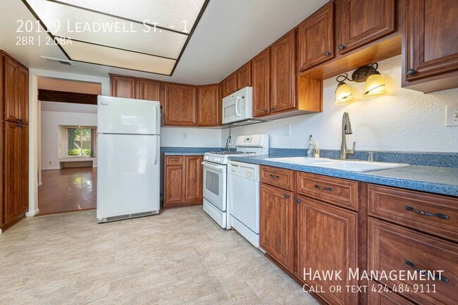 Building Photo - Charming 2-bedroom, 2-bath condo in the he...