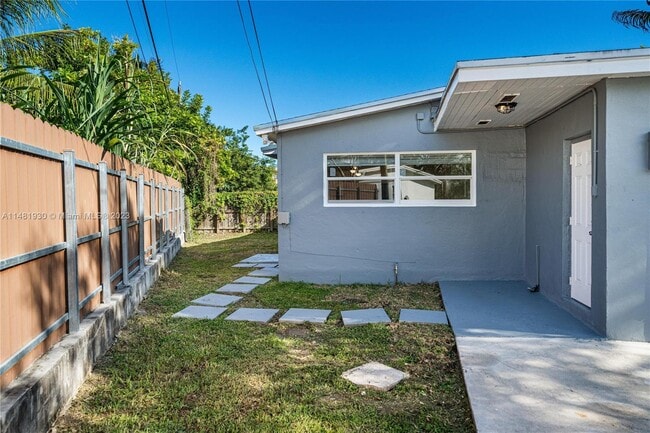 Building Photo - 22295 SW 108th Ave
