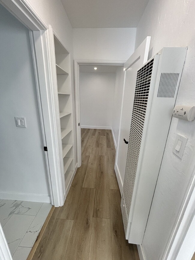 Building Photo - "Cozy Elegance Awaits: 3-Bed, 2-Bath Gem w...