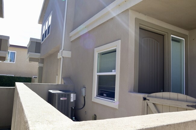 Building Photo - 20615 Amie Ave