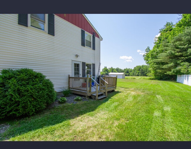 Building Photo - 57 Edgecomb Rd