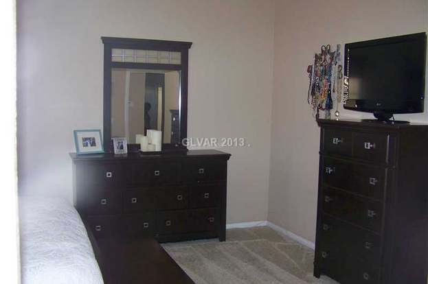 Building Photo - 2640 Spruce Creek Dr