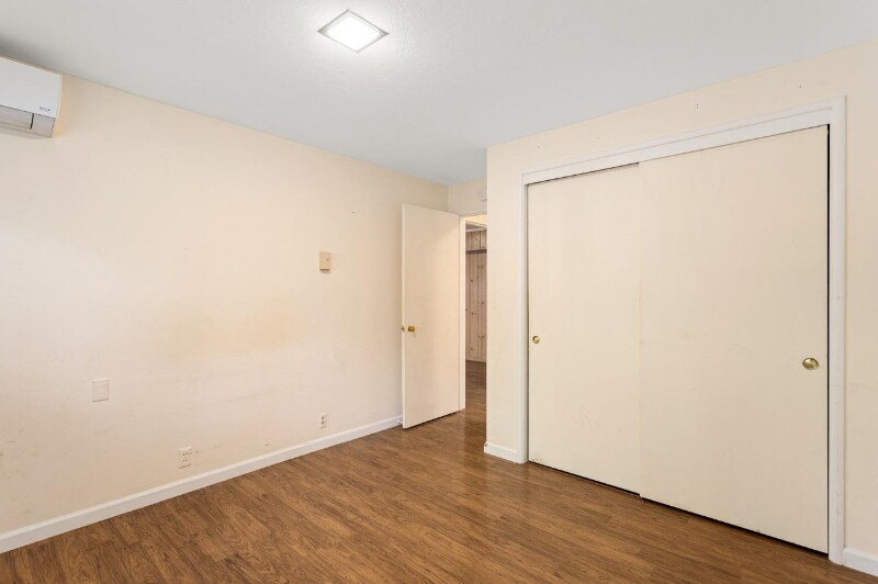 Building Photo - 3145 Sheridan St