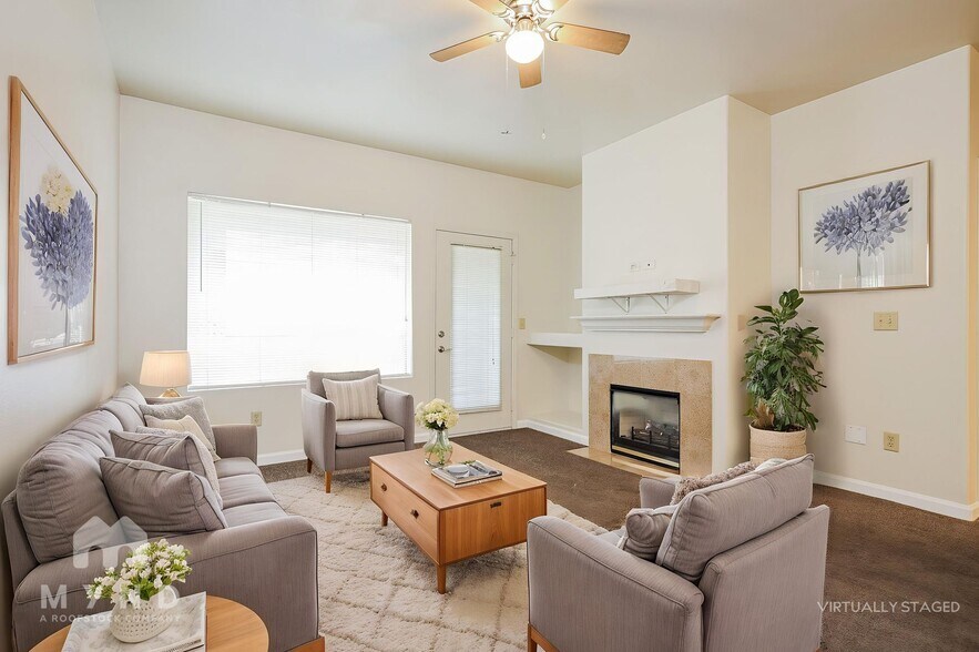 Building Photo - 900 S Meadows Pkwy