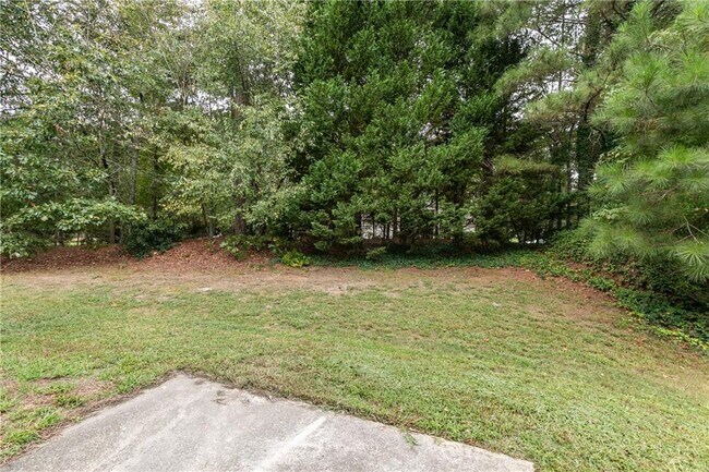 Building Photo - 1134 Nathan Mauldin Dr