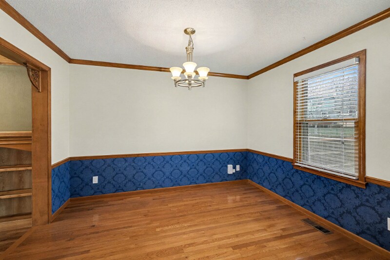 Building Photo - 15322 W 83rd Terrace