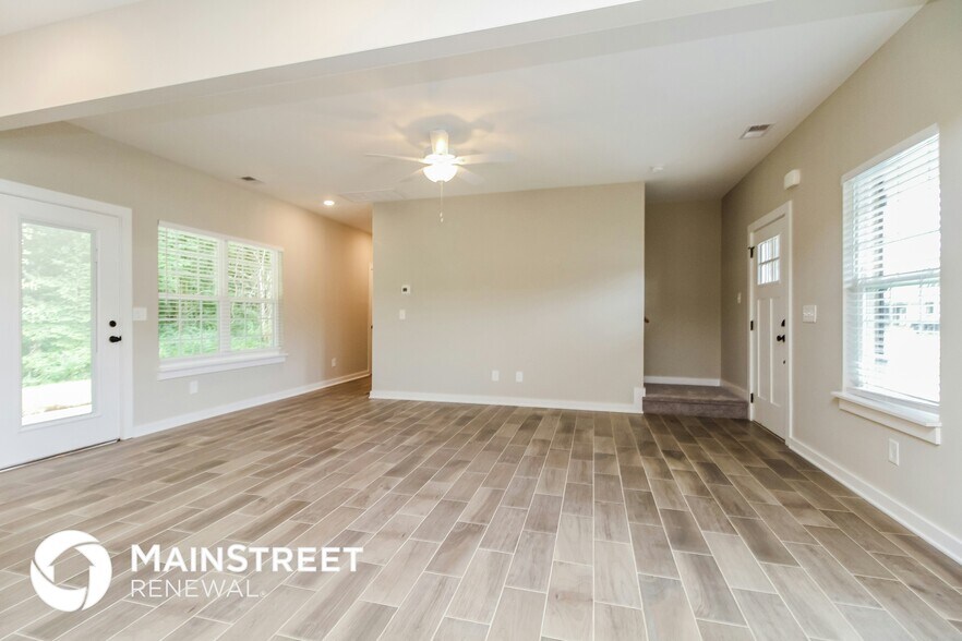 Building Photo - 5327 Nancy Seward Dr