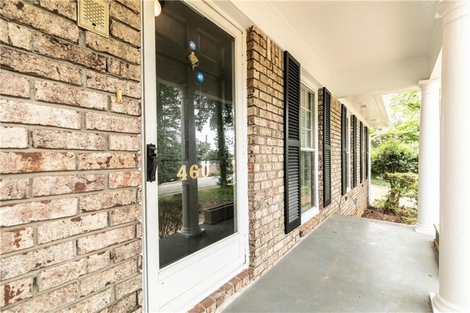 Building Photo - 469 Holt Rd NE