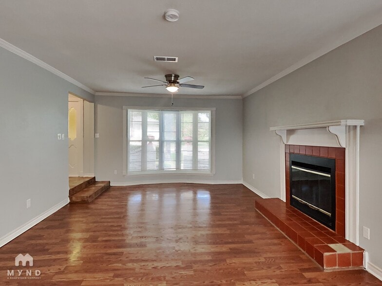 Building Photo - 108 Brookwood Dr