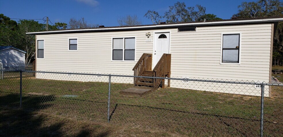 Building Photo - 17010 Meridian Blvd