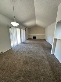 Building Photo - 1153