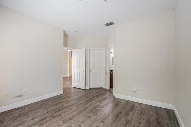 Building Photo - 3611 Conroy Rd