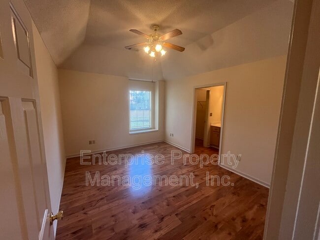 Building Photo - 3931 Long Creek Rd