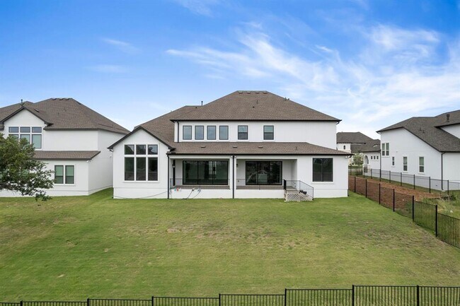 Building Photo - 2304 Novara Trl