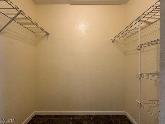 Building Photo - 645 Homestead Rd S