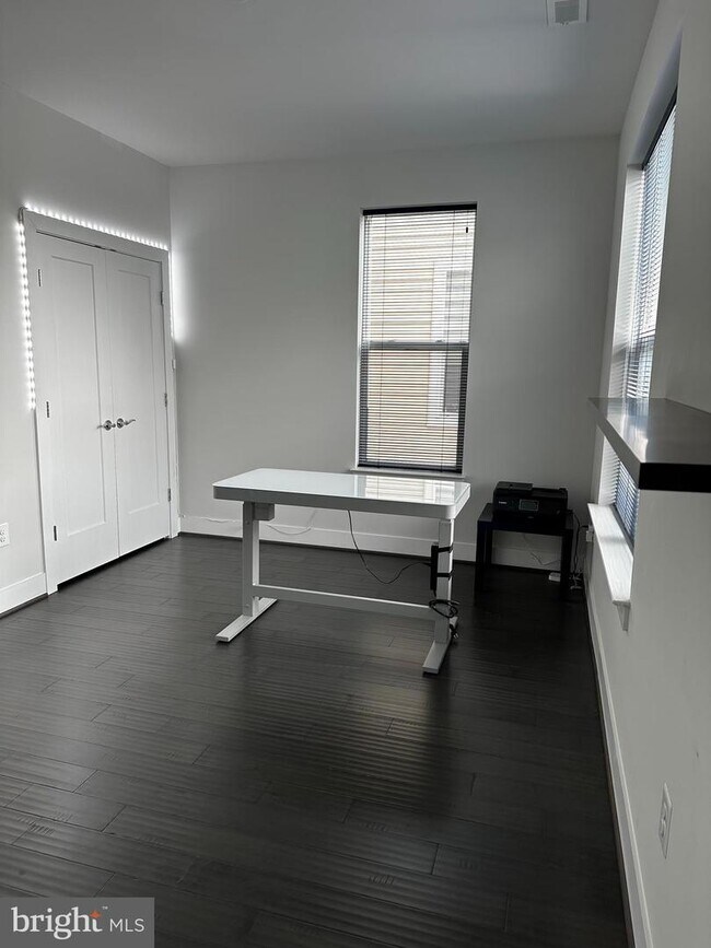 Building Photo - 1414 Piccard Dr
