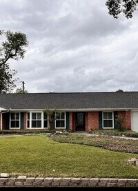 Building Photo - Durwood Drive
